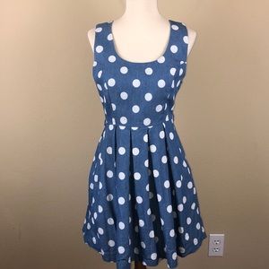So Cute & Flattering Monteau Pleated Blue & White Polka Dot Dress - Size Small
